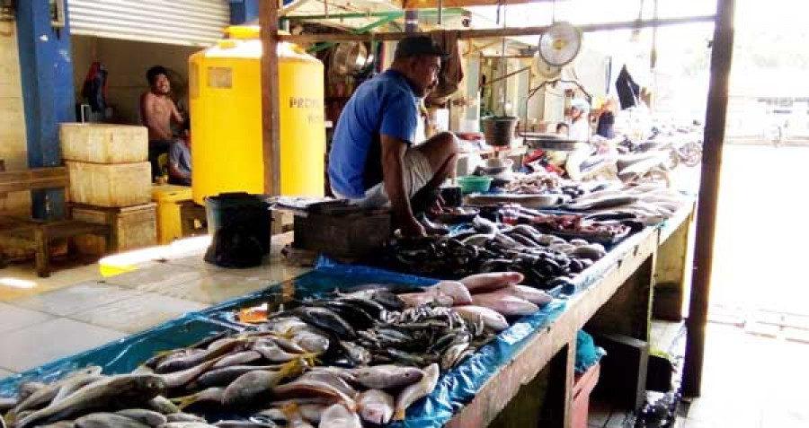 Pasokan Ikan di Pasar Mulai Normal