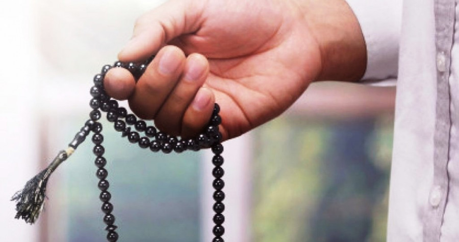 Perbanyak Dzikir di Malam Lailatul Qadar
