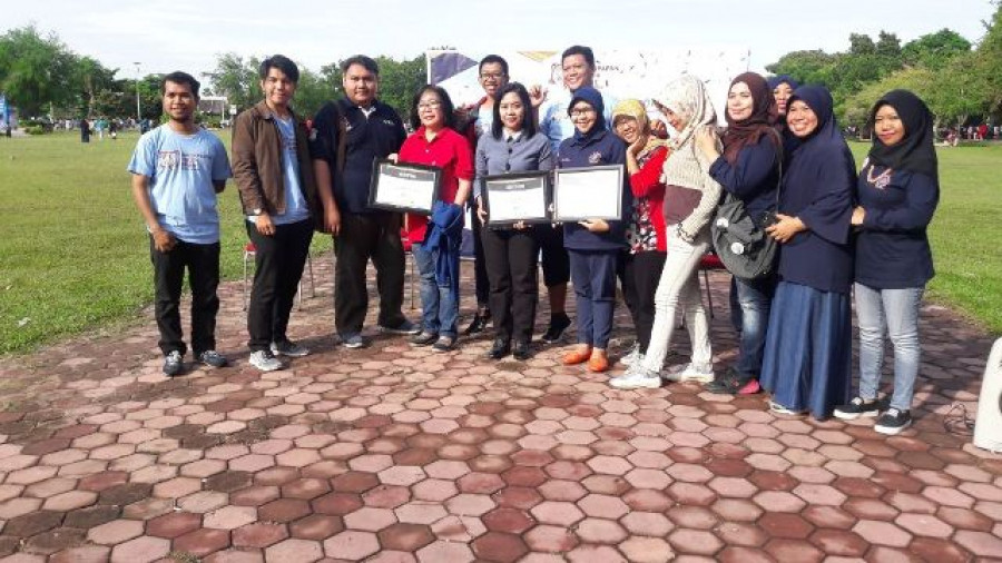 BALIKPAPAN Youth Spirit mensosialisasikan bahaya difteri. (Foto: Din/kk)