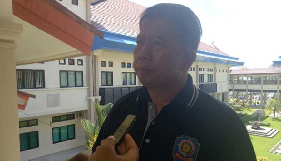 Dimalinau, Berjualan di Depan Rumah dan Pakai Motor Dilarang