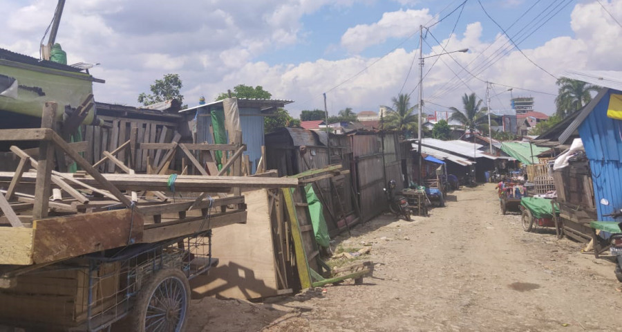 Pemukiman warga dibantaran SKM yang sudah selesai di appraisal oleh pihak ketiga. ( Foto: Permata S Rahayu / korankaltimcom)