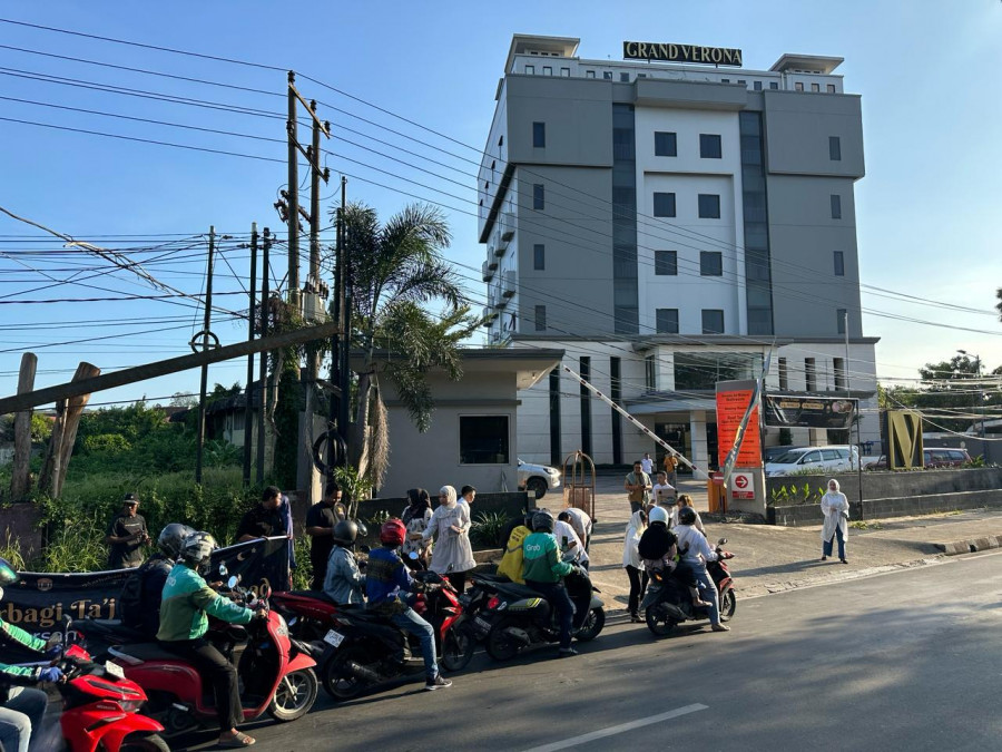 Grand Verona Hotel Samarinda Rayakan Ramadan dengan Berbagi Takjil dan Santunan ke Anak Yatim