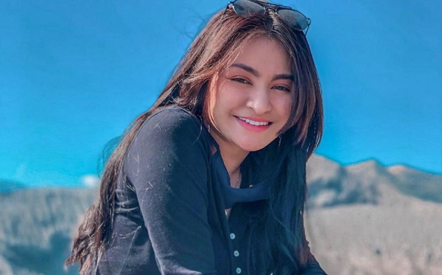 Nathalie Holscher Tak Izinkan Adzam Menginap di Rumah Sule