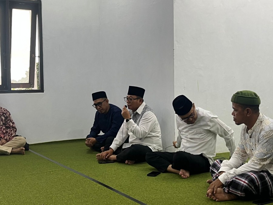 Wawali Samarinda Sambangi Warga Buton di Batu Besaung, Buka Puasa Bersama dan Bagikan Sembako