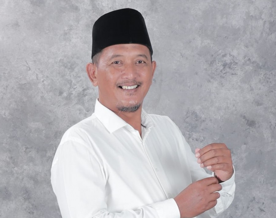 Gerindra Tantang Duel, PDIP Senyum Tipis tapi Survei Bicara Lain