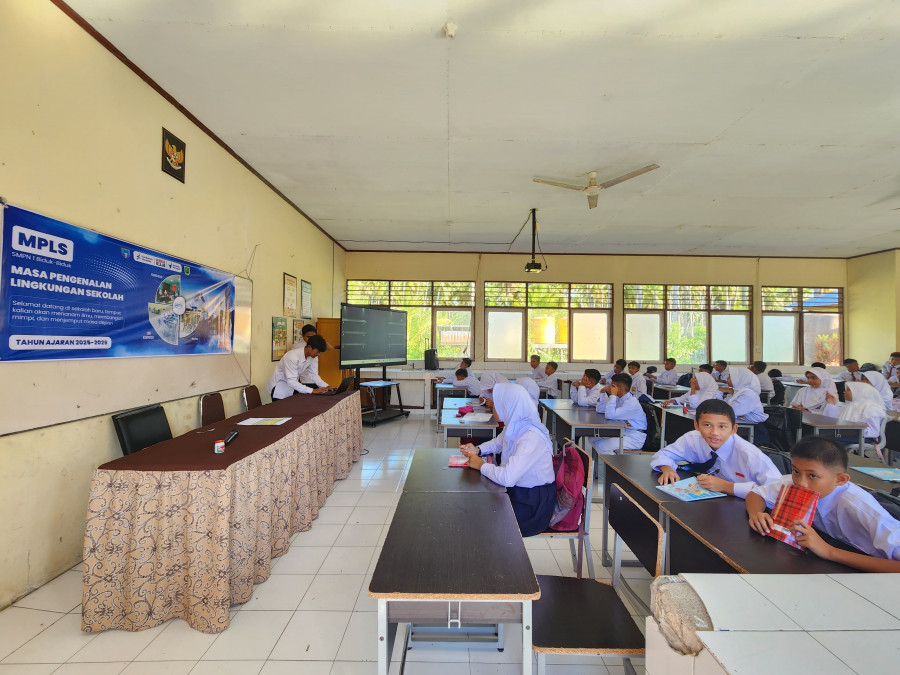 Suasana MPLS di SMPN 1 Biduk-Biduk, Kecamatan Biduk-Biduk, Senin (14/7/2025). (Indri/Korankaltim).