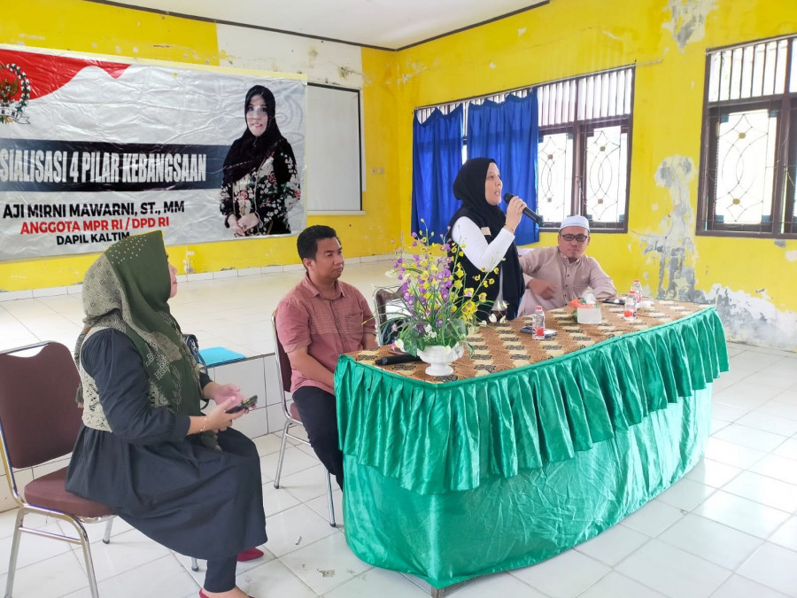 Senator Mawar: “Jangan Sampai Warga di Daerah Terkaya Sulit Mendapatkan Pendidikan yang Layak”