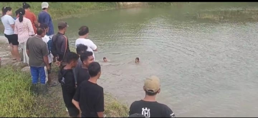 BREAKING NEWS: Dua Bocah SD Tenggelam di Lubang Eks Tambang Tenggarong Seberang