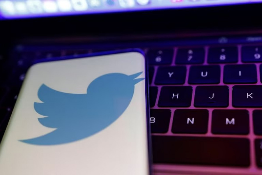 Twitter, aplikasi yang "sudah mati" setelah diganti jadi X dan ingin "dihidupkan" lagi oleh pihak ketiga. (reuters)