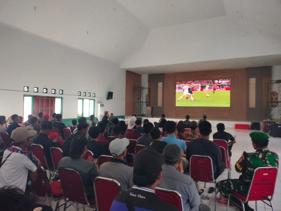 Pelaksanaan Nobar Piala Dunia di Kodim 0904/Psr. (Dwi Cahyo / Korankaltim.com).