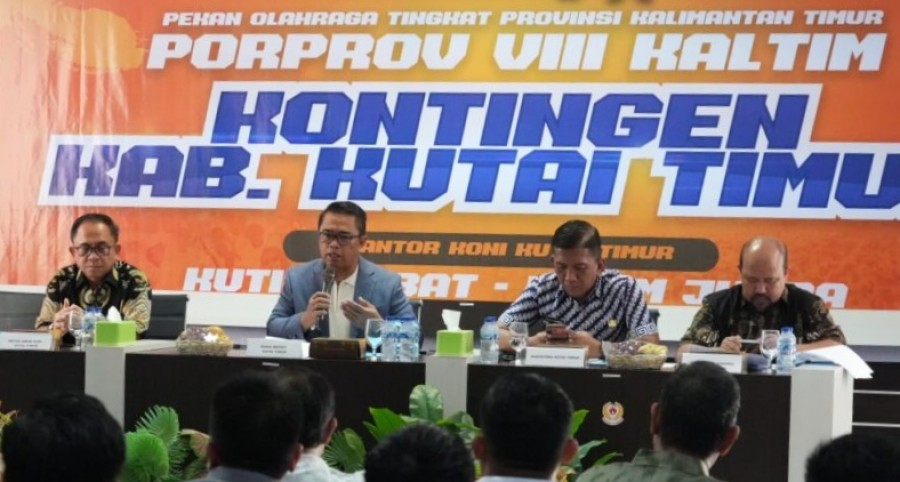 Wabup Mahyunadi saat memimpin rakor bersama puluhan cabor yang berlaga di Porprov ke VIII Kaltim 2026 (Dok.KONI Kutim)