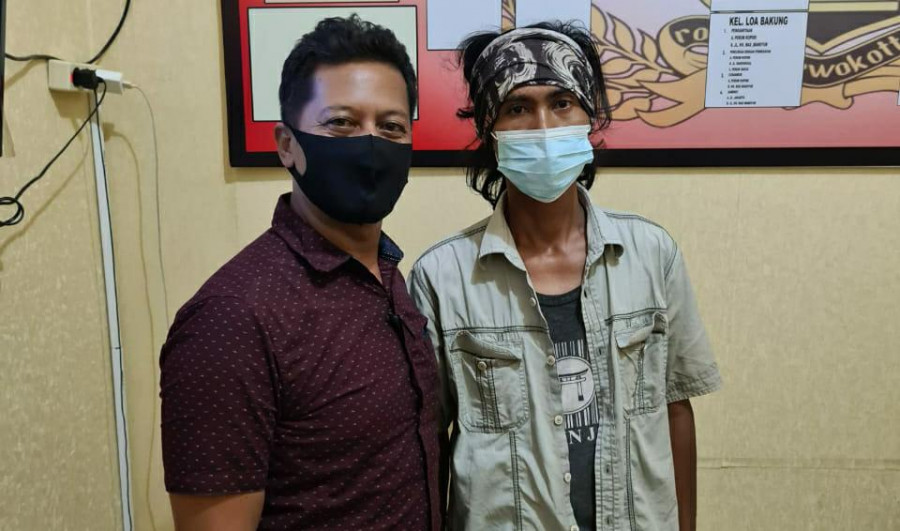 BREAKING NEWS : Dua Hari Hilang, Penjual Bakso Ditemukan Bersandar di Bawah Pohon di Kawasan Sambutan