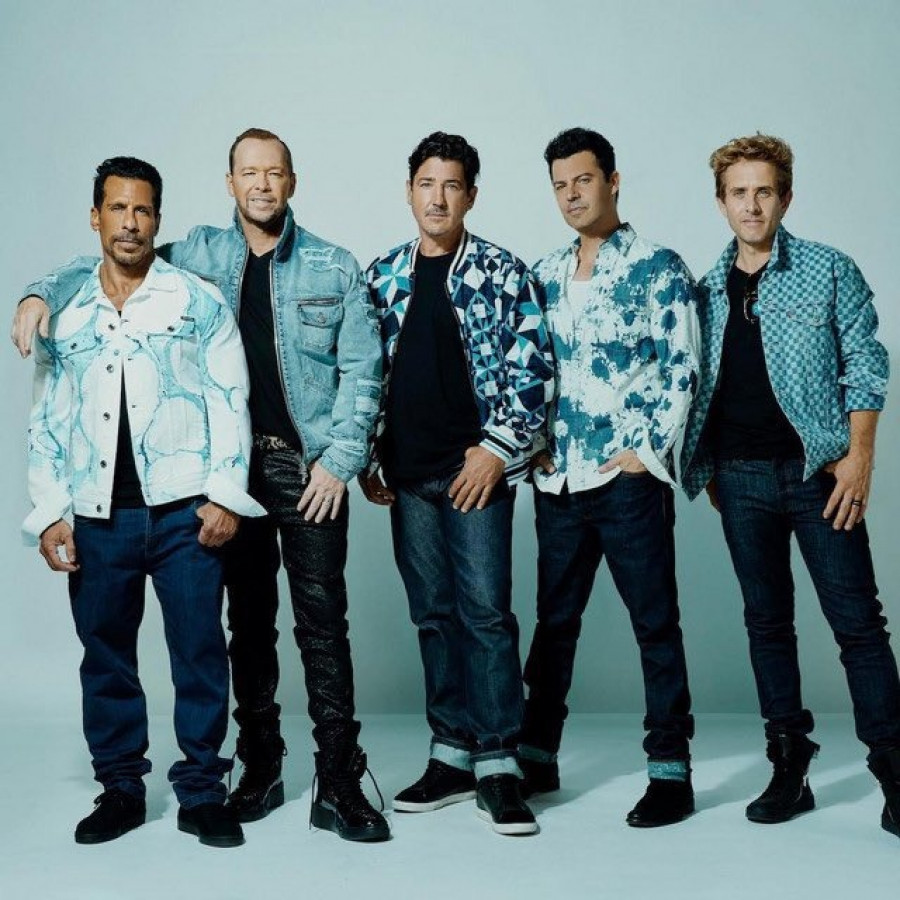 New Kids on the Block Kolaborasi dengan SEVENTEEN Rilis Lagu Baru Besok