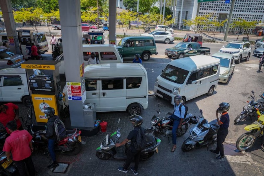 Perang Teluk Membuat Negara Asia Krisis