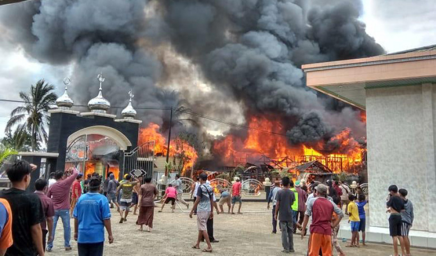 Kebakaran di kawasan Desa Sebulu Ulu. (Foto : Agus/Warga Setempat)