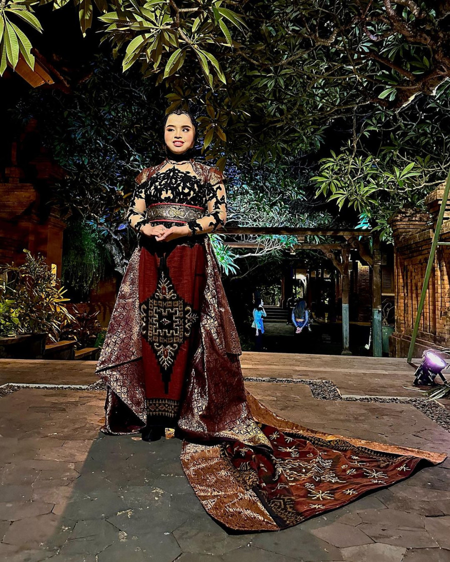 Putri Ariani Raih WIPO National Award di Malam Anugerah Musik Indonesia 2023