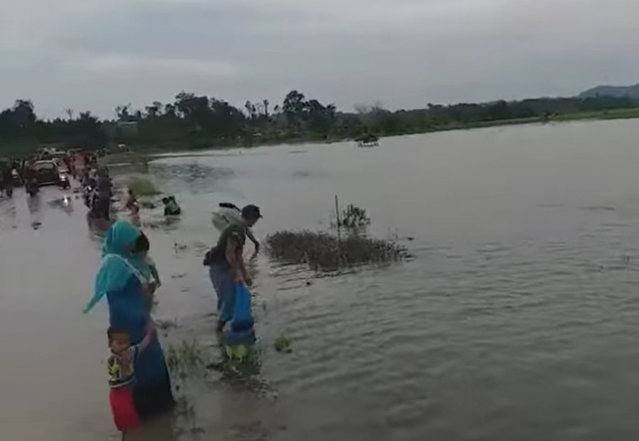 Kondisi persawahan di Betapus Lempake yang kebanjiran saat curah hujan tinggi mengguyur Kota Samarinda. (dokkorankaltim)