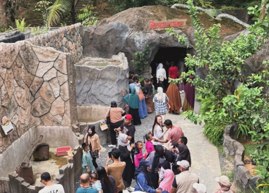 Suasana kunjungan wisatawan di Rumah Ulin Arya Samarinda saat libur Idulfitri. (Foto: Dok.Rumah Ulin Arya)