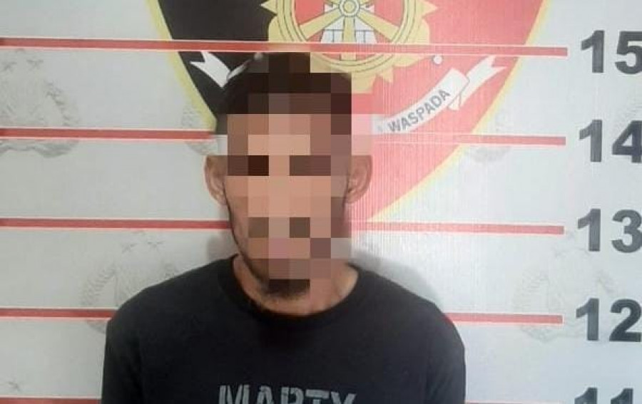 Imam (29) yang masuk dalam komplotan curanmor berhasil diringkus polisi bersama barang bukti. (Foto: Polsek Samarinda Seberang)