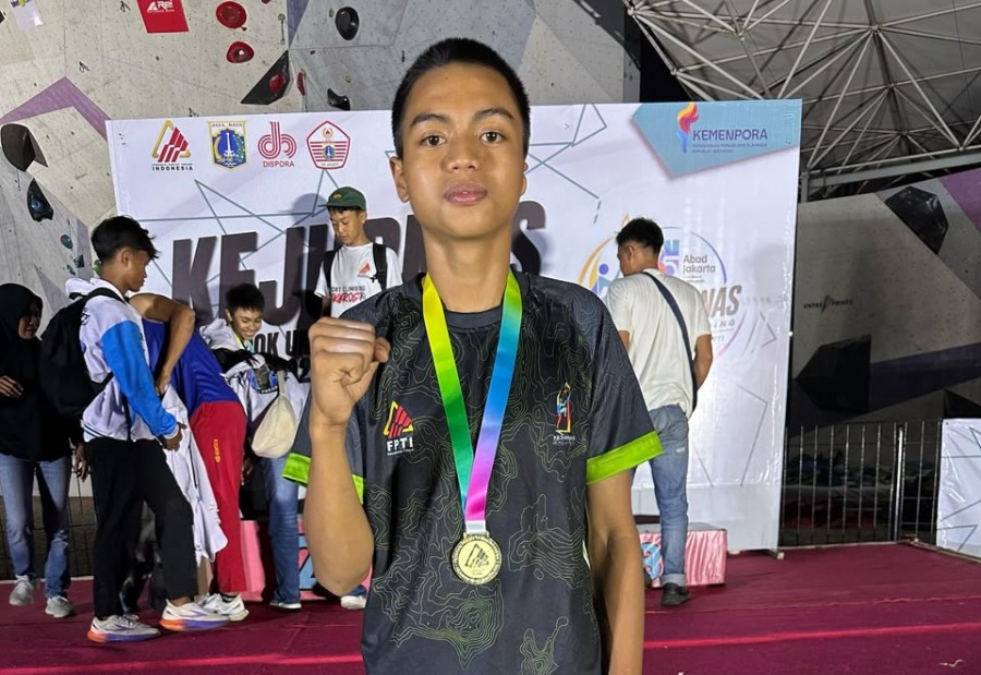 Atlet berprestasi asal Kutim, Rizky Sholeh, yang berhasil mengamankan medali perak dan perunggu di Kejurnas KU FPTI XX. (Foto: Dok.FPTI)