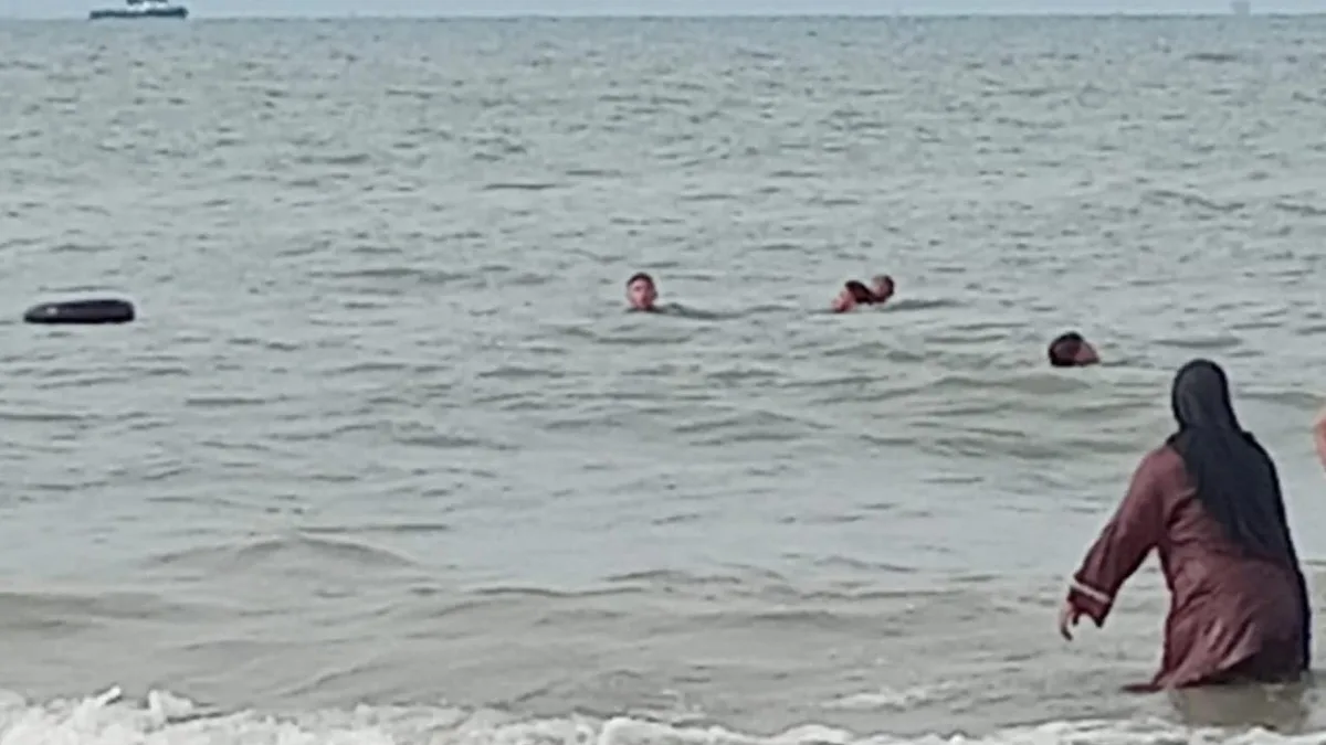 Anak 11 Tahun Hilang Terseret Arus di Pantai Kemala Balikpapan