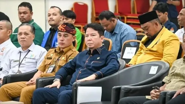 Ketua DPRD Kaltara, Achmad Djufrie, saat menghadiri penyerahan simbolis bantuan keuangan parpol tahun 2026. (Foto: Istimewa)
