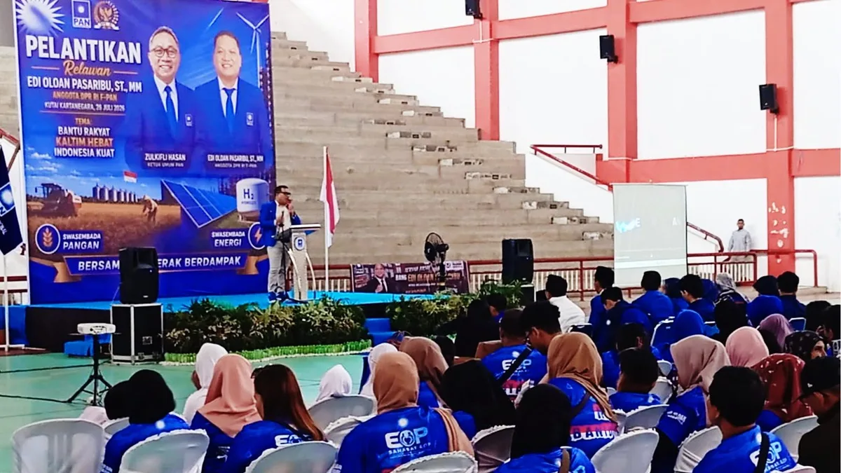Ratusan Relawan Dikukuhkan, Edi Oloan Pasaribu Tegaskan Komitmen Bantu Warga Kaltim
