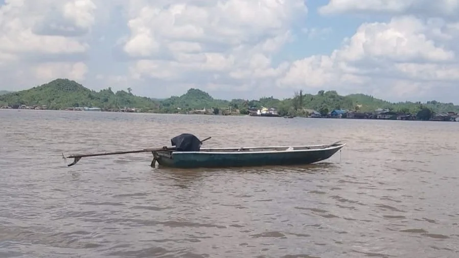 Perahu Ditemukan Hanyut, Seorang Nelayan Diduga Tenggelam di Sungai Mahakam Jembayan
