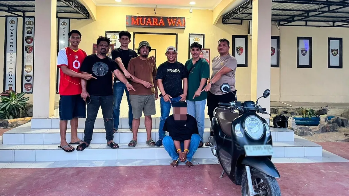 Pelaku dan barang bukti yang telah diamankan pihak kepolisian. (Foto: Dok.Polres Kukar)
