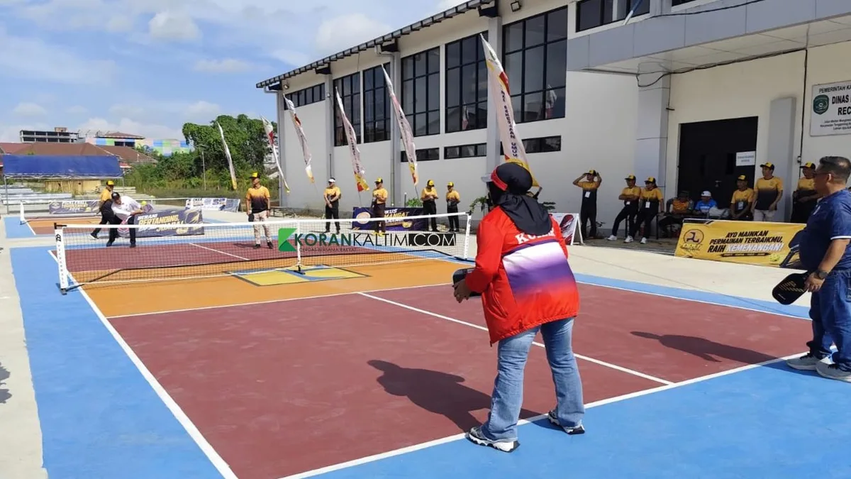 Pembukaan Turnamen Pickleball PU ke-1. (Foto: Heri/Korankaltim.com)