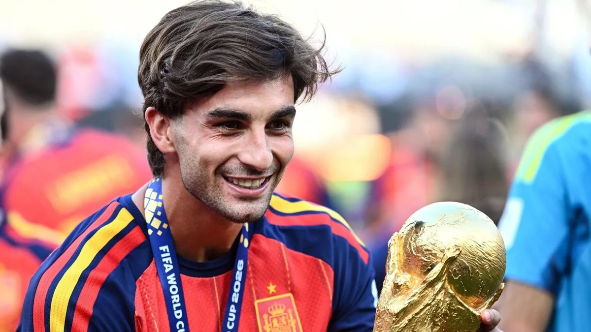 Ferran Torres Resmi Tinggalkan Barcelona ke PSG dengan Nilai Rp1,029 Triliun
