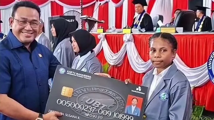 Salah satu momen saat Wakil Ketua Komisi IV DPRD Kaltara, menghadiri pembukaan penerimaan mahasiswa baru UBT. (Foto: Istimewa)
