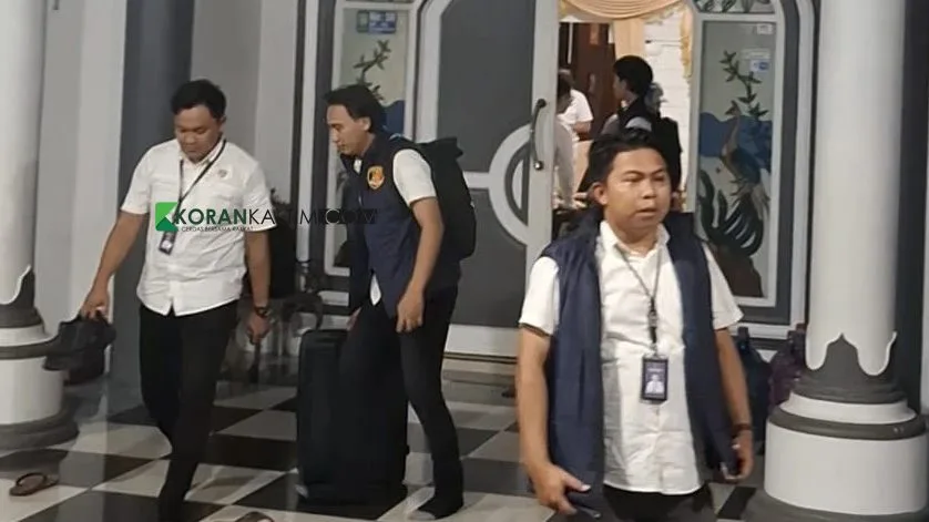 Rumah Orangtua Mantan Honorer Disdikbud Kukar Digeledah Polisi, Diduga Terkait Kasus Honorarium, Laptop dan Berkas Disita