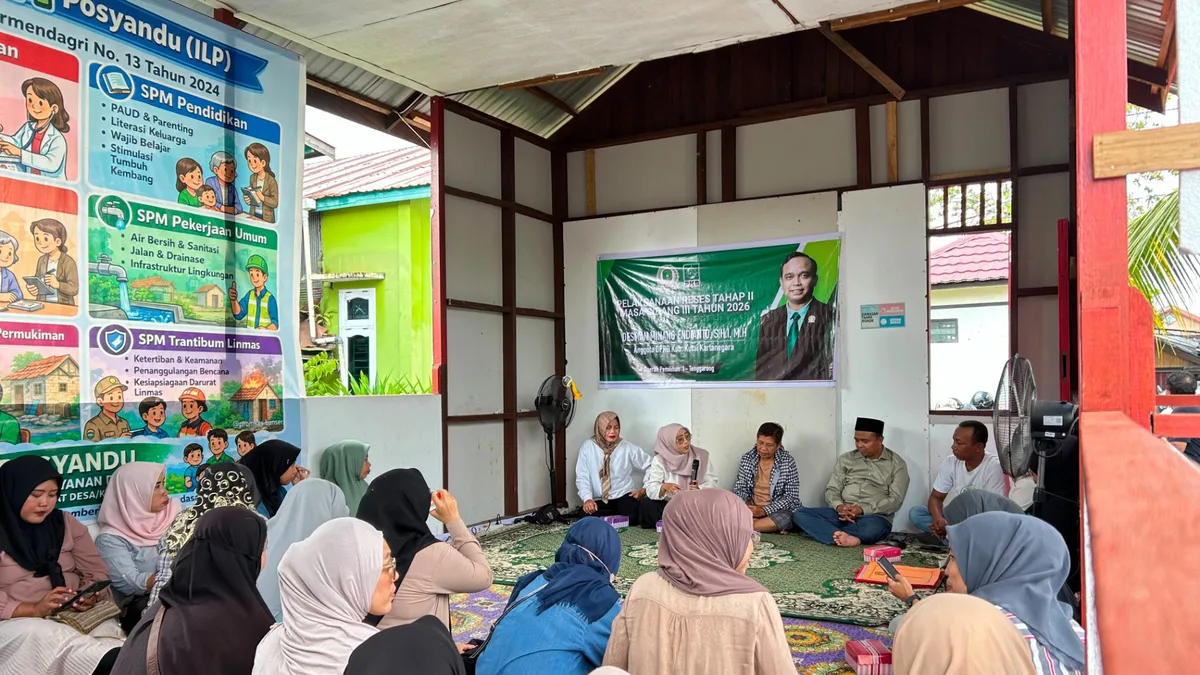 Anggota Dewan Perwakilan Rakyat Daerah (DPRD) Kutai Kartanegara (Kukar), Desman Minang Endianto menggelar serap aspirasi warga Kelurahan Loa Ipuh. (Foto: Muhammad Anshori/KoranKaltim.com)