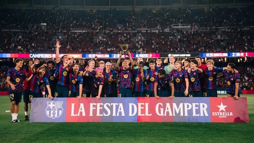 Trofi Joan Gampers Tetap Milik Barcelona, Hansi Flick Berterima Kasih kepada Culers