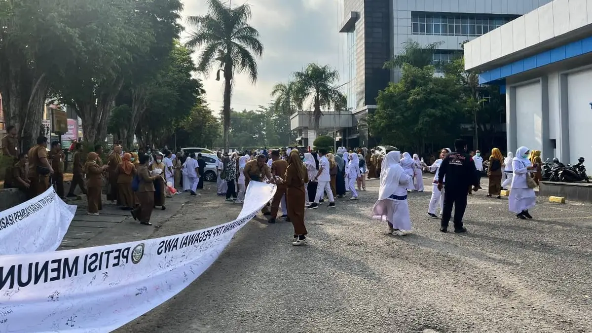 TPP Tertahan Tiga Bulan, Nakes RSUD AWS Gelar Aksi Tuntut Kepastian