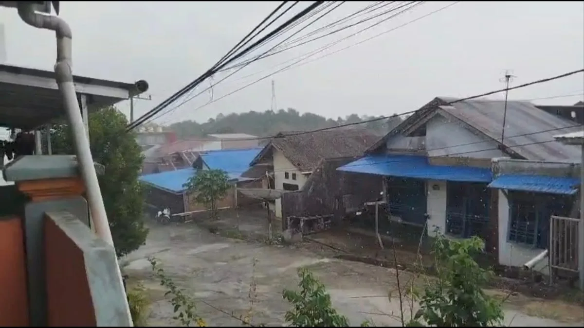 Hujan Lokal di Samarinda Samarinda Seberang dan Palaran, BMKG Pastikan Bukan Hasil OMC