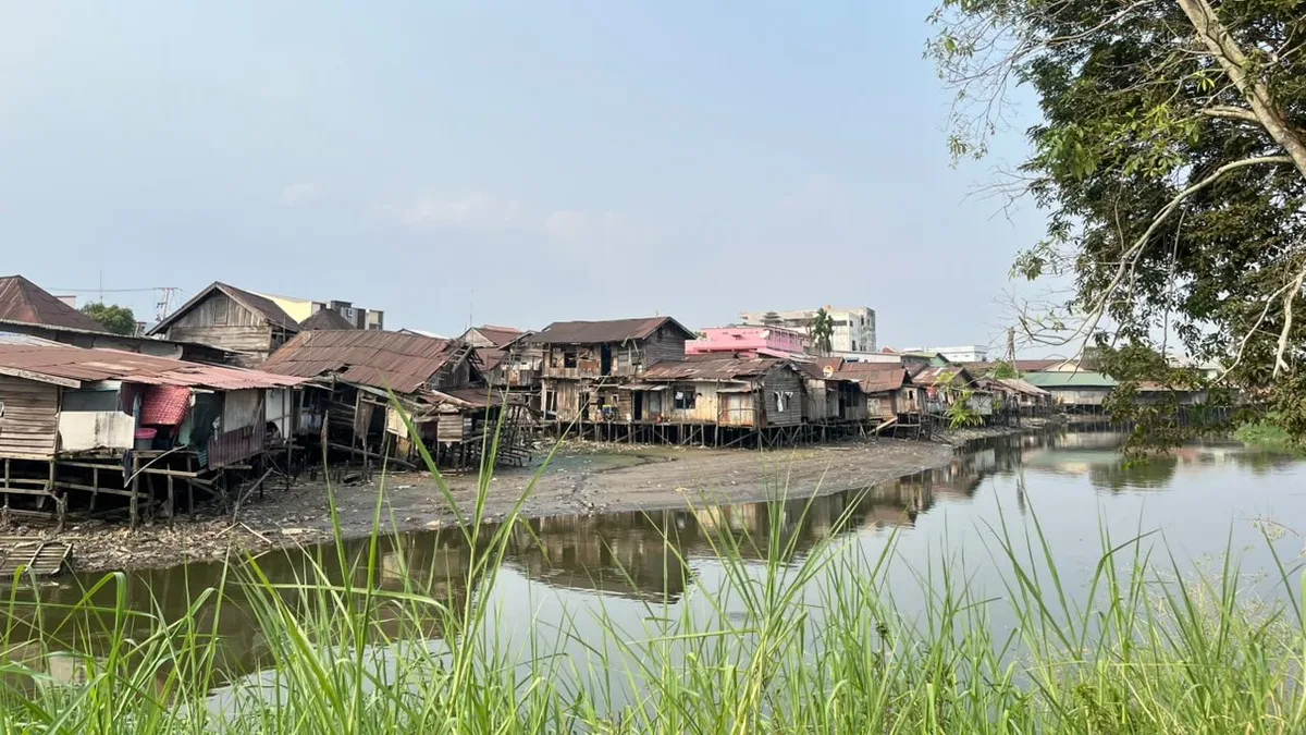 Kawasan Jalan Tarmidi yang akan ditata ulang Pemkot Samarinda. (Foto: Ayu/Korankaltim.com)