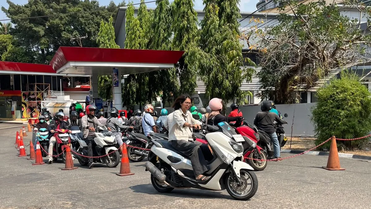 Atasi Antrean Pertalite, Pemkot Samarinda Kaji Sistem Kupon untuk Kendaraan